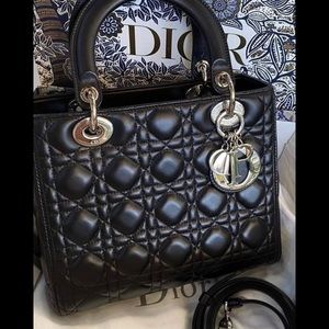 Dior lady classic lambskins black medium silver hardware